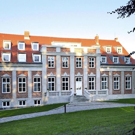 Gutshaus Zicker In Garz Garz (Rugen) Exterior foto